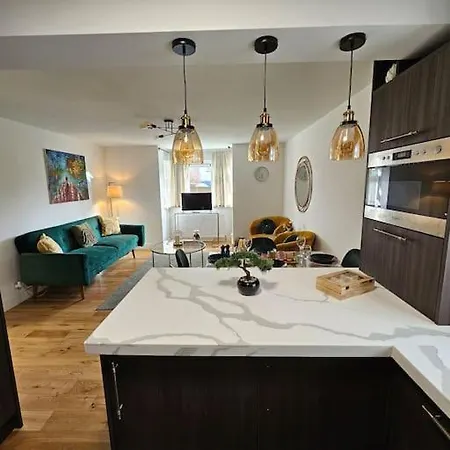 Comfortable Two Bedroom Flat Brighton Exterior photo