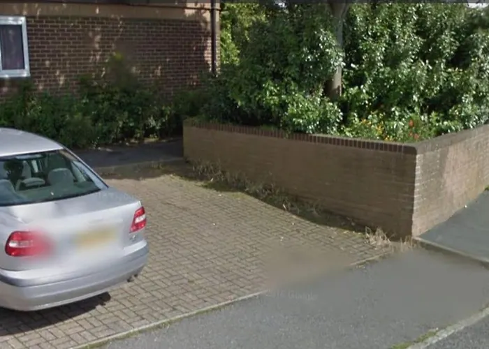 Comfortable Two Bedroom Flat