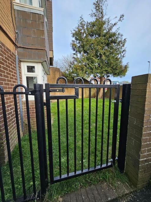 Comfortable Two Bedroom Flat